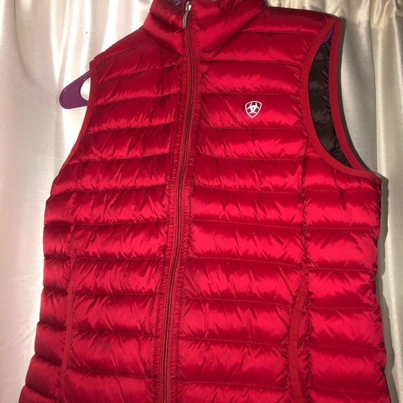 Medium Ariat Red Vest | Poshmark